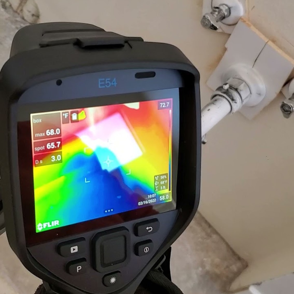 FLIR E54  열화상카메라 320X240 IR 해상도, 0.04°C NETD , 5M DC , -20~650°C