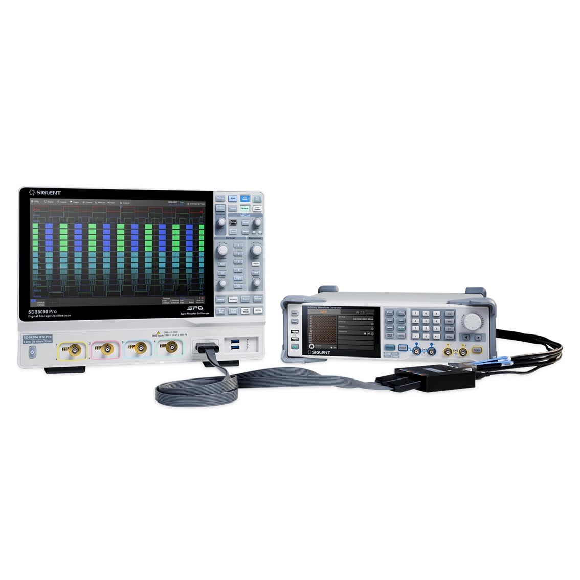 SIGLENT SDG7032A  의파형발생기 350MHz/5GSa/s/14-bit/차동/싱글 엔드 출력 채널 2개
