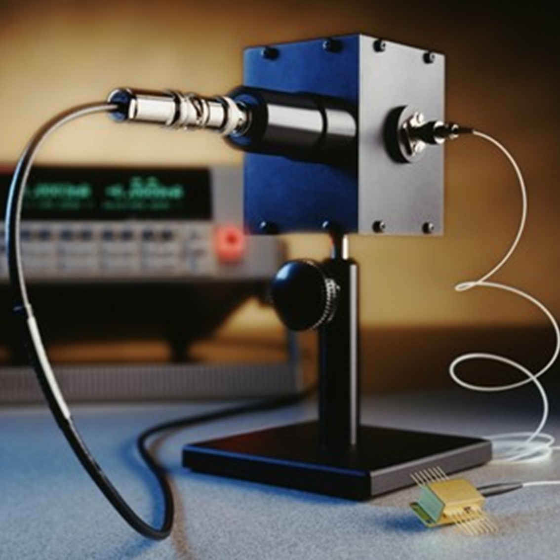 TEKTRONIX 2510  광학소스미터 1CH/10V/5A/50W