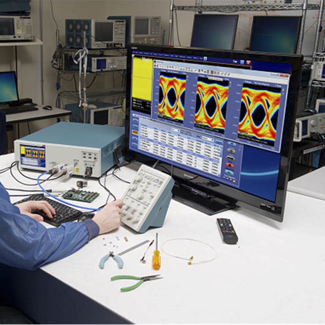 TEKTRONIX DPO75902SX 고성능 오실로스코프  1CH:59GHz, 2CH:33GHz / 59GHz / 200GS/초,100GS/초