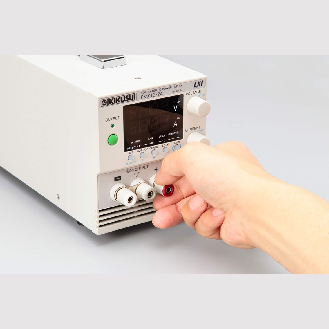 KIKUSUI PMX32-2QU 234V  4채널 DC파워서플라이 32V,2A / 32V,2A / 18V,2.5A / 18V,2.5A INPUT 234V DC전원공급기